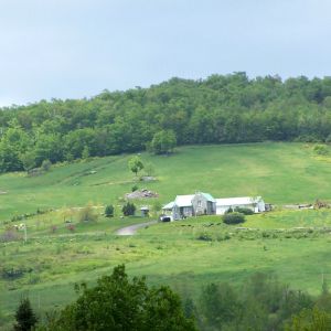 Maison isolée en montagne