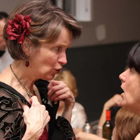 Mme Aubert et Mme Veilleux