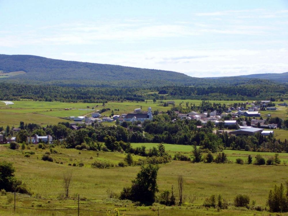 Village de Ham-Nord en Été