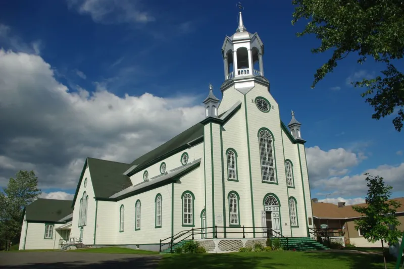 AVIS PUBLIC — Règlement de citation de l’église des Saints-Anges